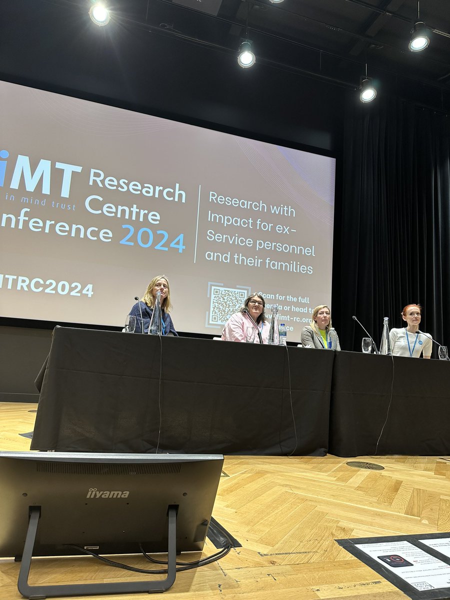 Now a panel from our Session Two speakers and chaired by Ruth Harris, the @FiMT_RC Co-Director. Discussing whether research focuses on problematic areas over Veterans who are thriving but also how this can ‘give a voice to those who are most vulnerable’