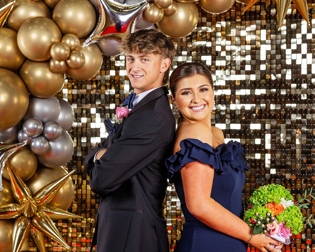 ✨ Have you snagged your magical prom pics yet? 💃🕺 Don't miss out on reliving the glam and glory! 

#PromMemories #CaptureTheMagic #PromPics #aledoprom #aledophotographer #alldressedup #DFWPhotographer #FWCamera #CanonUSA