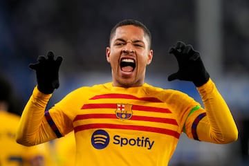 Somhiseremfcb's tweet photo. ☎️ Según SER Catalunya, Deco ha decidido que Vitor Roque se marche, sea cedido o traspasado

❌ Su agente no quiere una cesión, Xavi no contaba con él y la dirección deportiva le ha dado la razón https://t.co/hPujkleN01