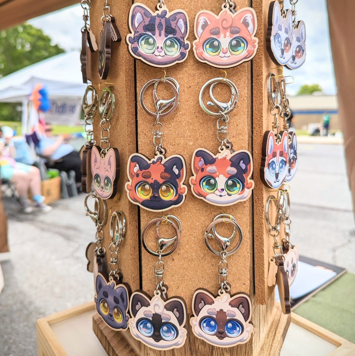 Chibi cat keychains ~ More patterns to come!
🐱🐾
.
#catkeychain #ecofriendly #cuteartist