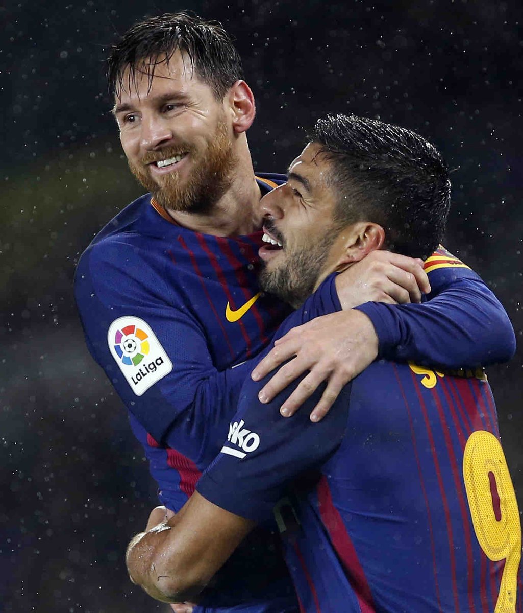 ❤️ Messi - Suárez ❤️

Memories from a #BarçaRealSociedad game 🫶