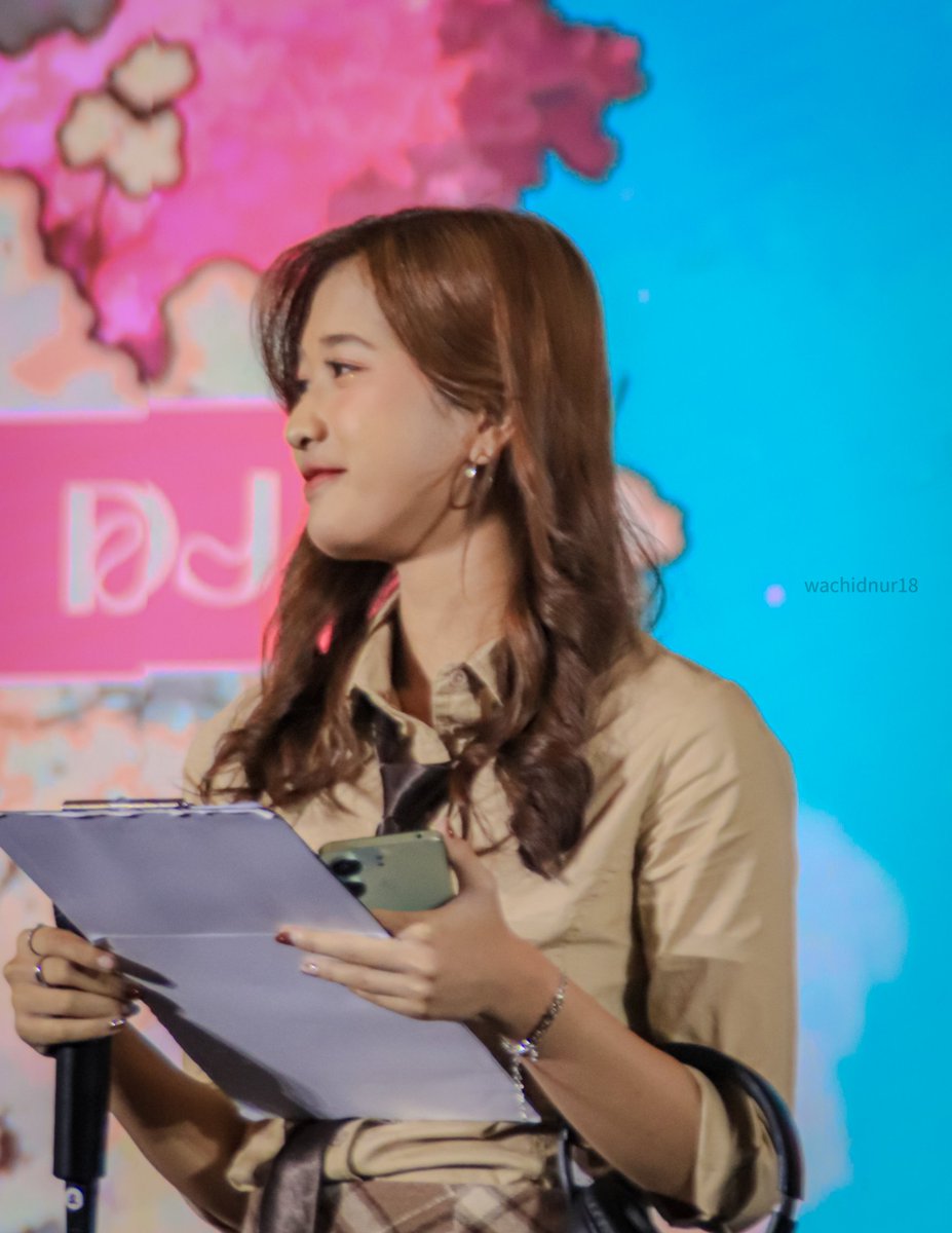 wachidnur18's tweet image. "Keajaiban bertemu denganmu, bagiku harta yang tak ternilai. Dirimu yang apa adanya aku suka."

Cornelia Vanisa at #JKT48SpringHasCome Stage Activity | 11 Mei 2024

@C_OnielJKT48