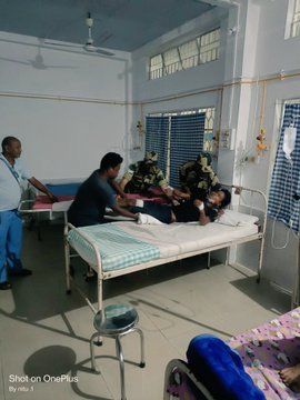 tejran_official's tweet photo. Let's salute the brave soldiers of #BSF who saves the life of young man in #Meghalaya after the road accident.  #BSFforHumanity #DutyBeyondBorders #BREAKING_NEWS #Tejran #ElectionDay #AlertBSF #CBSEResults #DhruvRathee #TejRan #MumbaiRains
#DustStorm #SSMB29 https://t.co/GCnVmtu3kI
