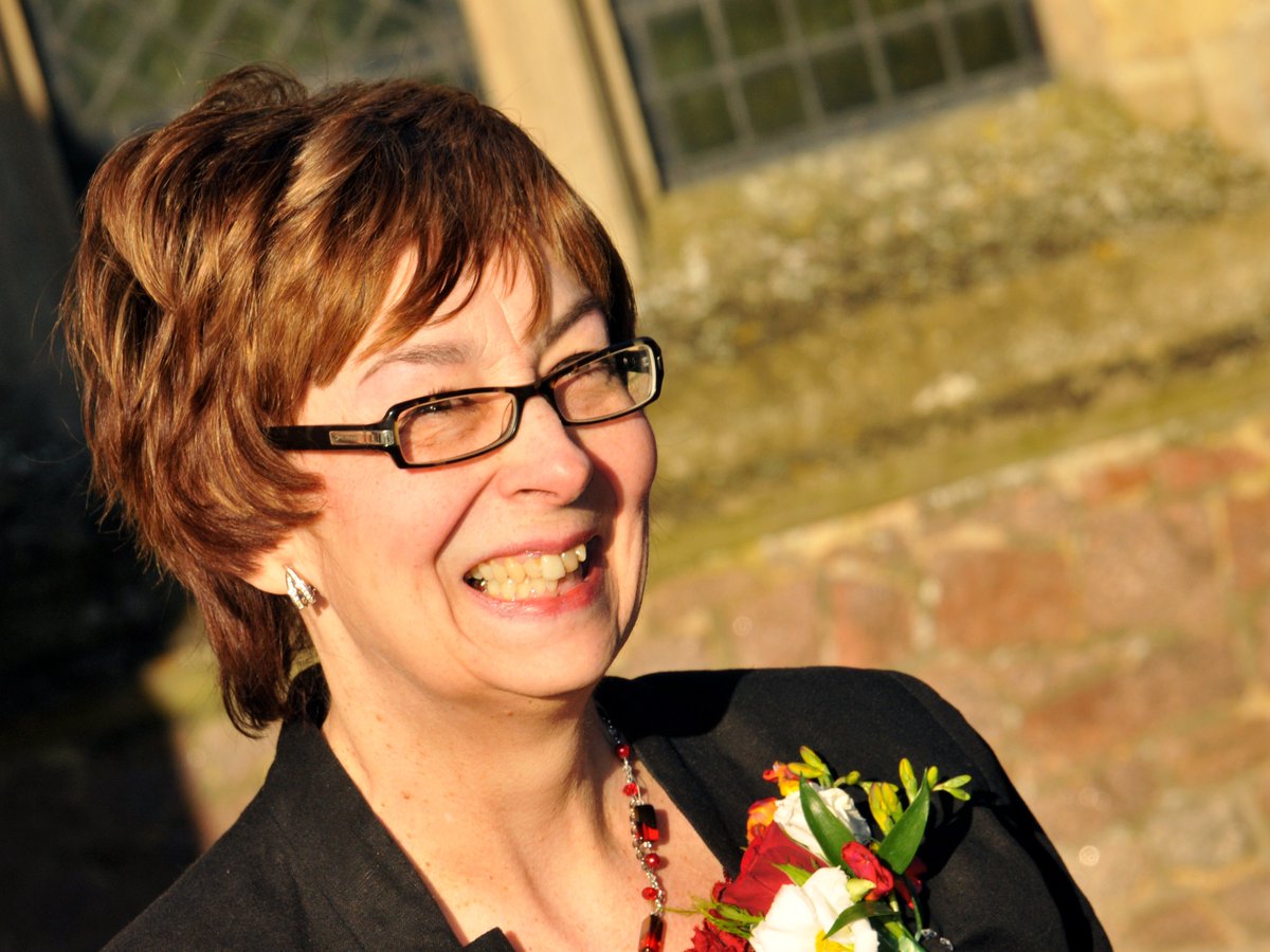 BrainAppeal's tweet image. 💬 An amazing family’s contribution to dementia research

&apos;The Jennings vs Alzheimer&apos;s&apos; shares the story of Carol Jennings and her family and how they helped shape dementia research at @ucl and @uclh.

Airing tonight at 9pm on BBC Two #DAW2024 #jenningsvsalzheimers