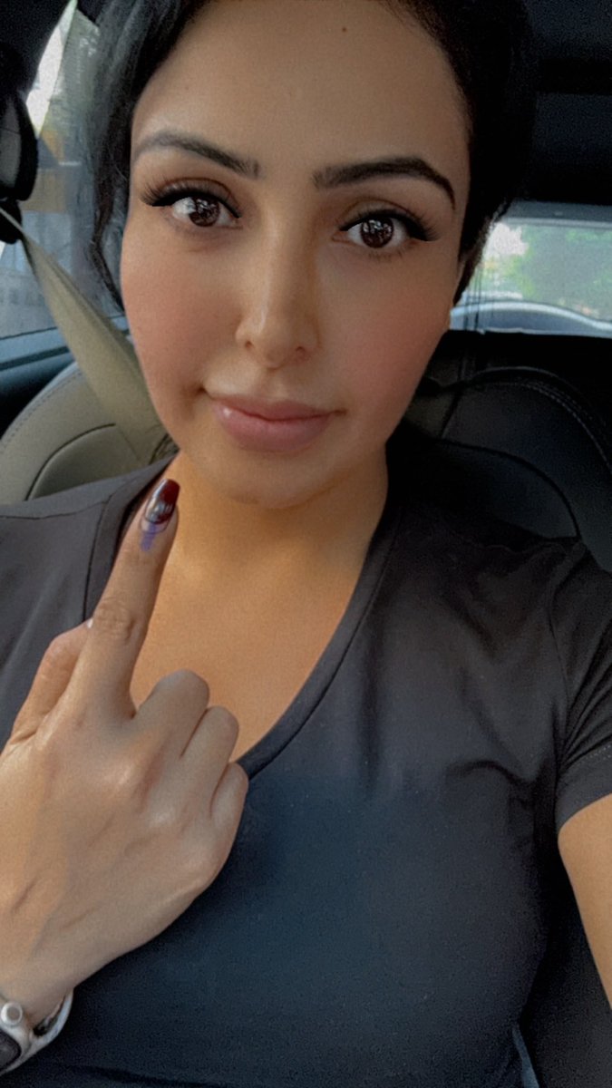 Naa Badyata nenu chesaanu …Mari Meeru ? #Election2024 #nandinirai #Voted