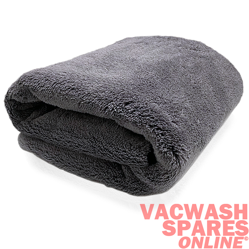 Ultra plush soft pile microfibre drying towel, great for drying down any vehicle, any size. Very water absorbent and superb quality. 75% Polyester 25% Polyamide, one of the best mixes of materials.
carcareuk.uk/product/ultra-…
#microfibre#detailing #valeting #plush #drying #towel