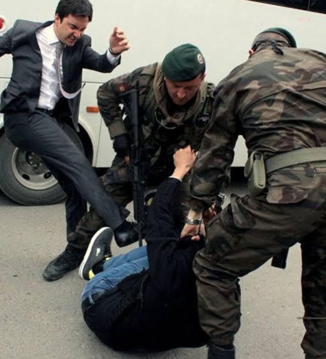 Bunun fıtratında da büyük elçi olmak varmış.
#SomaMadenFaciası