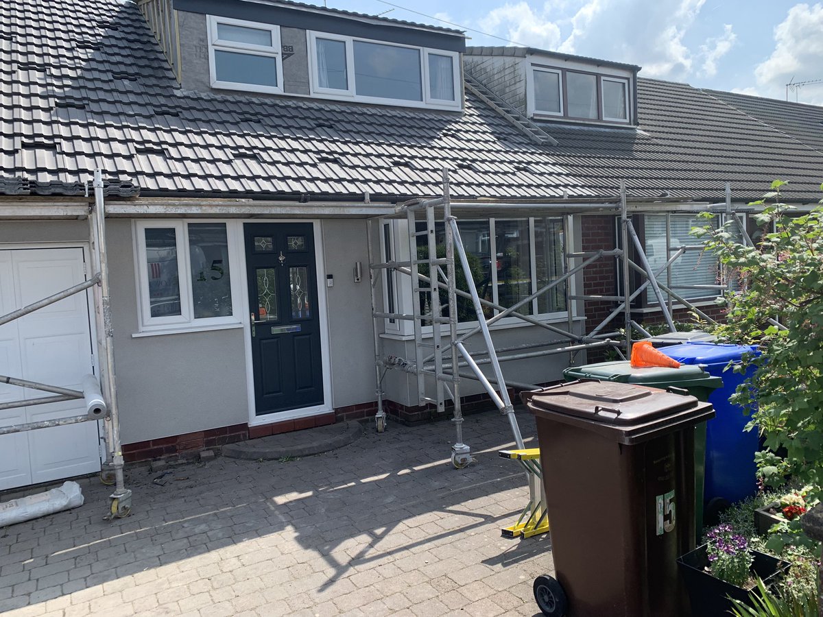 MaintenanceLowe's tweet photo. JOB COMPLETE!

Last week we completed the roofing job in Bury. 
Customer happy with how it looks now. 
It definitely got a test yesterday 🌧️ ⚡️ ⛈️ 

#Bury #Roofing #Cladding #Guttering https://t.co/30J7EeWAJd