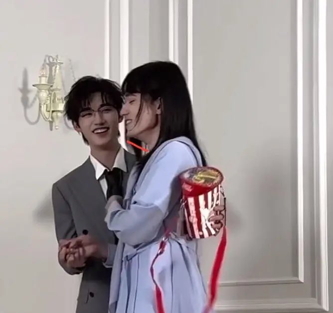 刘耀文我老婆 tweet media