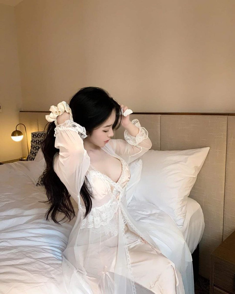 Baosss09's tweet photo. Tối nay cả nhà ăn gì ạ..🥰🥰 https://t.co/HlxBLvkmCd