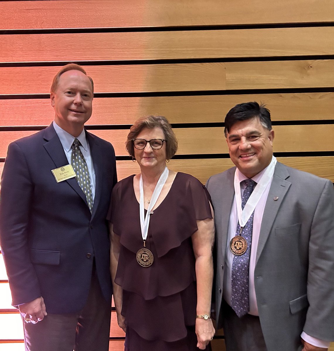 Rick Avery tweet media