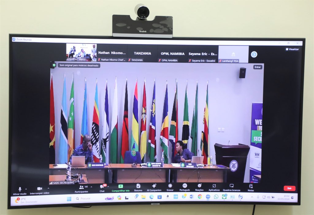 The Ministry of External Relations has been hosting since Monday morning, in Luanda, the joint meeting of senior officials from the Southern African Development Community in the Agriculture, Water, Energy and Disaster Risk Management sectors.