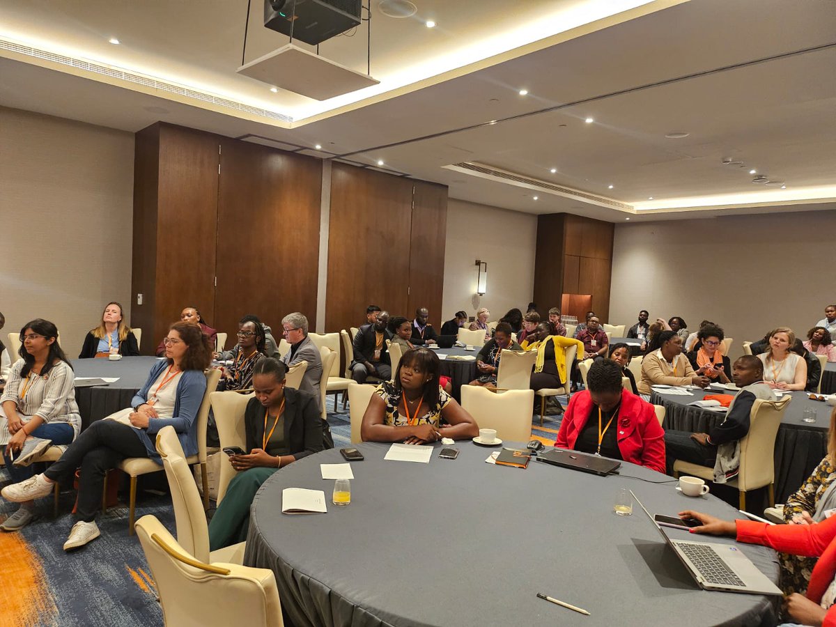 📍#CBA18 #YWCAKenya , @CAREInternational, @Savethechildren hosted a session centered on engaging women, indigenous peoples & local communities in policy formulation within climate governance, addressing their under-representation in governance. #Inclusion4ClimateJustice