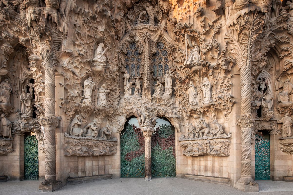The Nativity façade, for example, is an ode to the wonder of nature and life. Mary, Jesus and the saints are surrounded by lush carvings of plants and animals.