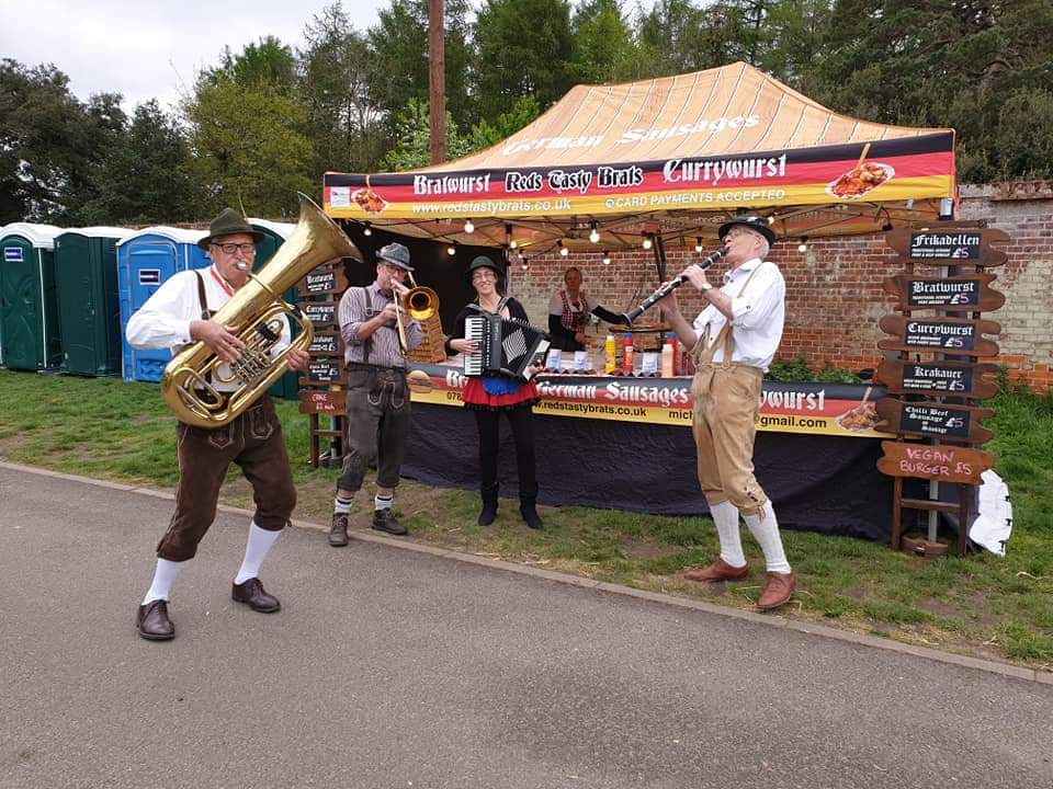 German Food Bratwurst, Burger Van French Fries Event Caterer | Stallfinder | Find an Event or Stallholder stallfinder.com/stallholder/ge… Reds Catering Suffolk Norfolk Cambridgeshire Essex Bedfordshire UK Stallholders #mobilecatetering #eventcatering #ukstreetfood #stallfinder #MHHSBD