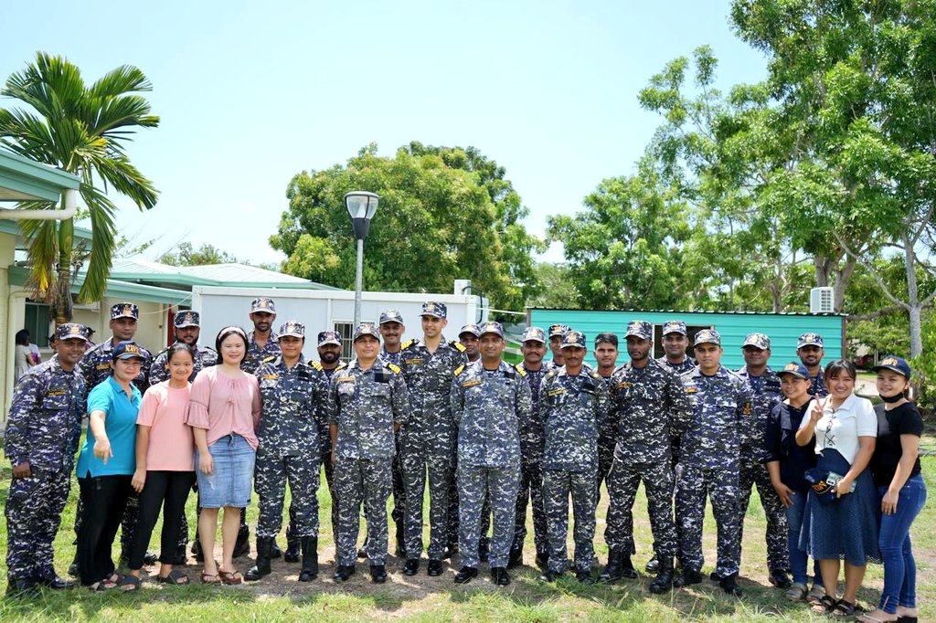 The #SunriseFleet ships at #KotaKinabalu undertook PASSEX coordination discussions with #RMN. 

As part of the community welfare activities, the personnel from #INSDelhi & #INSShakti visited Orphanage & Old Age Home fostering stronger people to people bond b/n both the maritime…