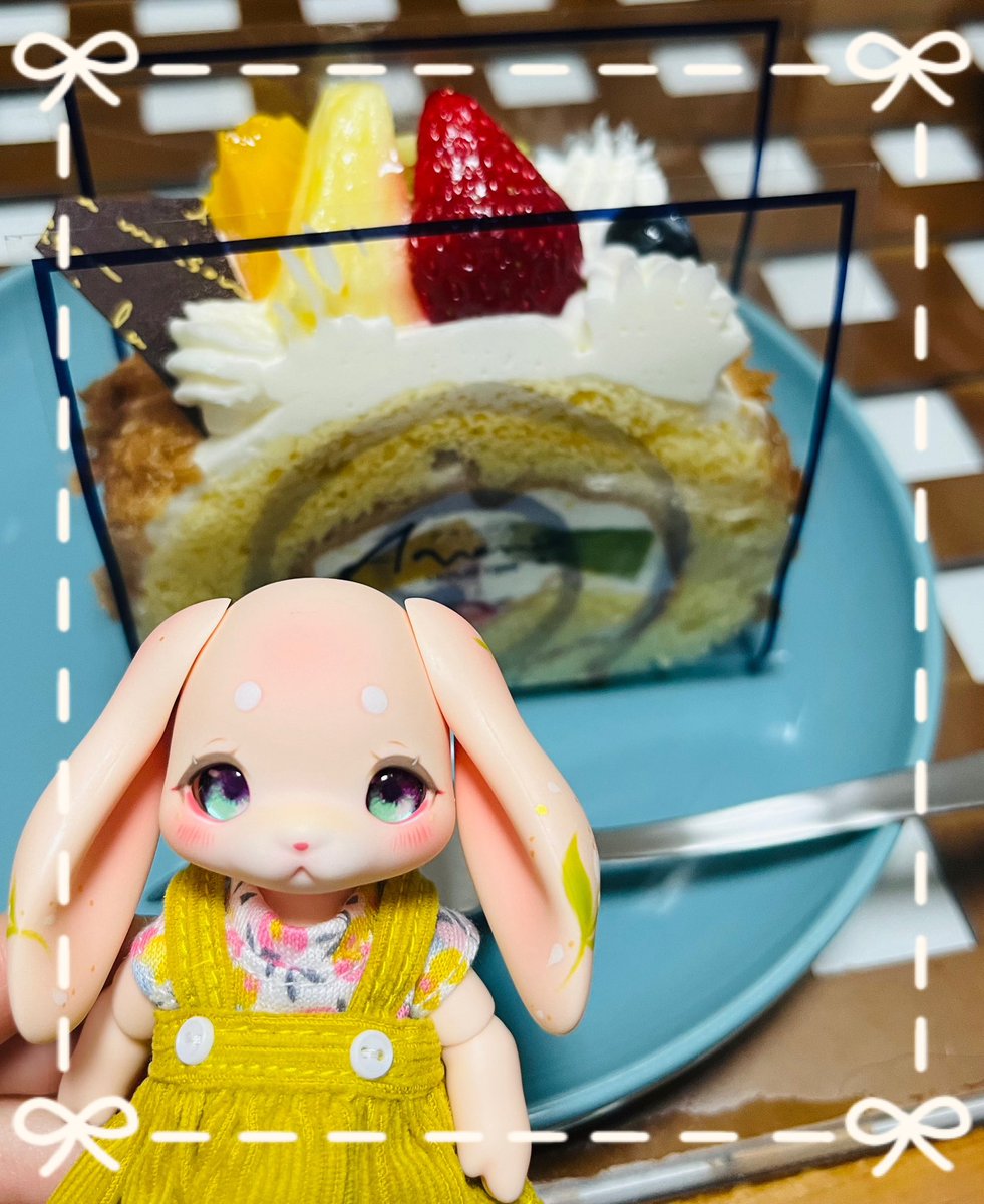 恒例のケーキDAY🍰

👗 #dolly_tiara
🧸 #cocoriang