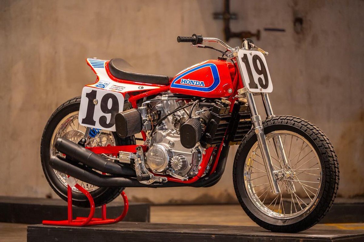 Mutant CX! Honda NS750 “Freddie” Flat Tracker from @case_moto76 of @barbermuseum. Honda’s precursor to the RS750, running a CX500 engine punched to 750cc, shorn of its shaft drive, rotated 90 degrees, and given a chain drive! Photos: @kodymelton for @b… instagr.am/p/C66JlHWul_r/