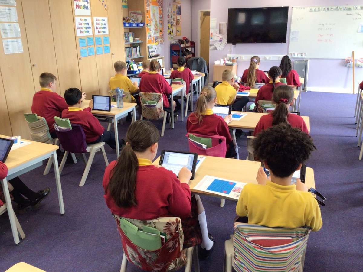 MrCStJames's tweet photo. We enjoyed our chapter of #Malamander today by @ThomasHTaylor
The children are enjoying keeping a reading journal about their thoughts as they go through it. #reading https://t.co/y0YZvAh44U