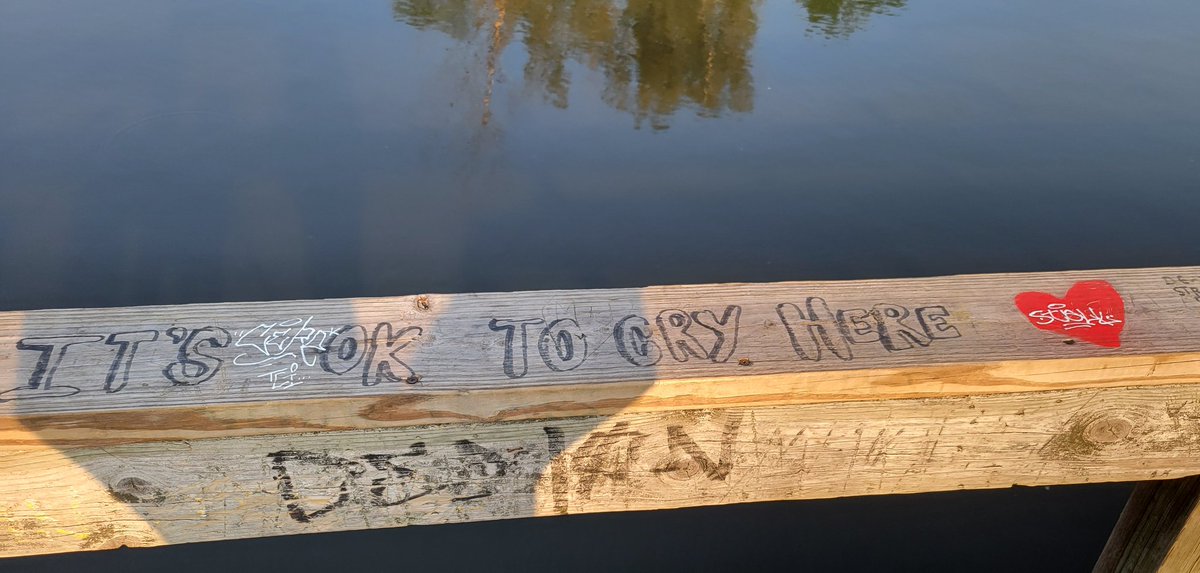 MLNPInMpls's tweet image. I saw this on the dock at Powderhorn Lake in Minneapolis this a.m. and loved the message and wanted to share.