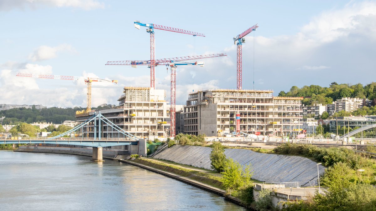Le chantier du projet Pointe des Arts Île Seguin à #BoulogneBillancourt, futur pôle culturel qui se fera le pendant de La Seine Musicale.

Archi : @RCRArquitectes, @CALQ_archi, @pr_bearchitects 
@Emerige