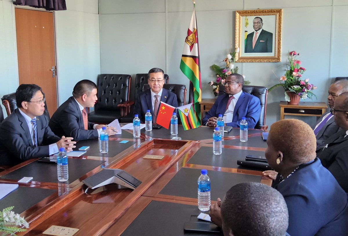 The Hon. Minister today met with the Chairperson of the China Railway International Group Prof. Bi Yanchun & his team. They discussed ongoing progress on the group's partnership with the National Railways of Zimbabwe (NRZ) torwards the expansion of the country’s railway systems.