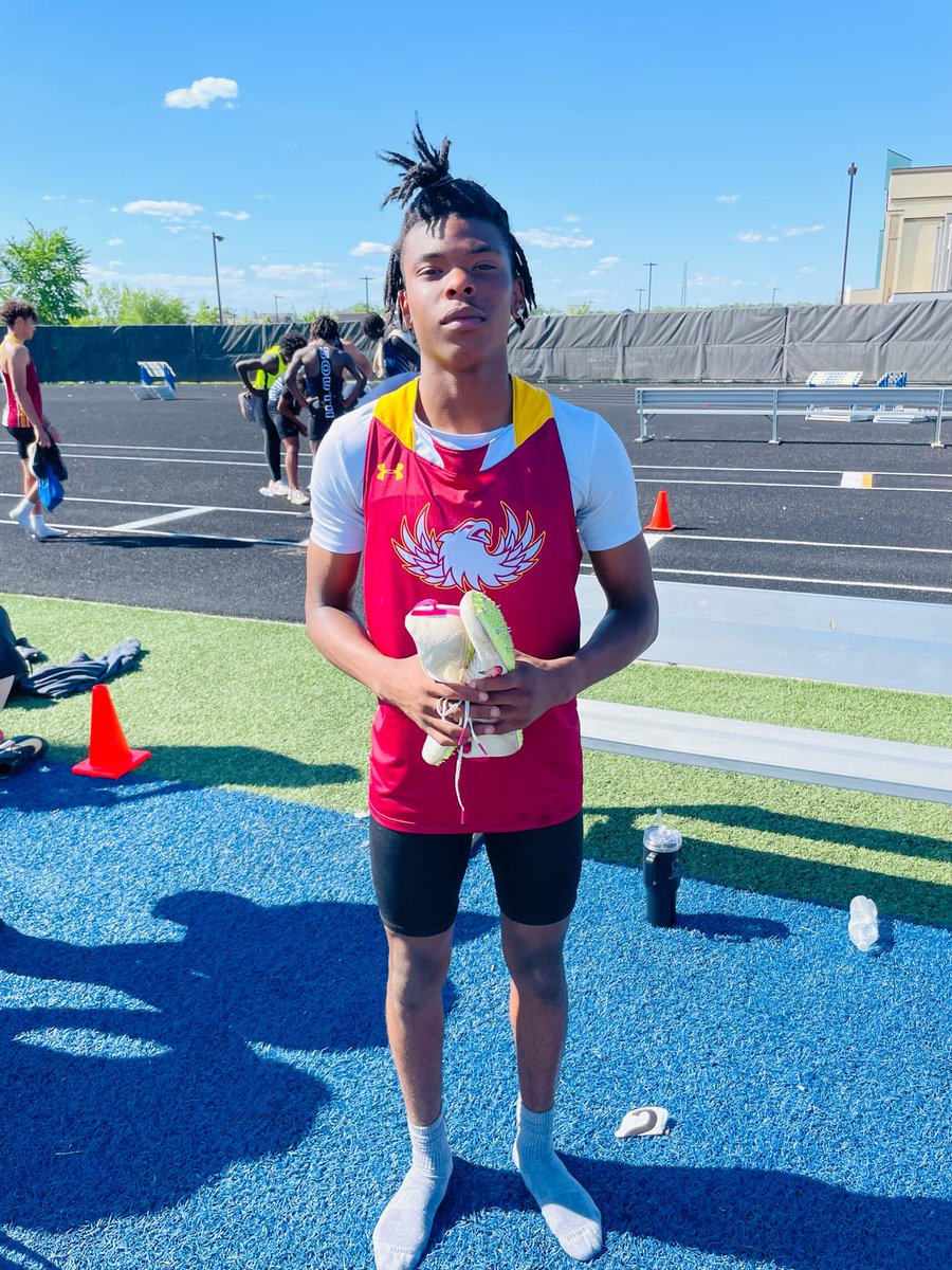 RECORD BREAKING 🚨 💣 🚨 @ky00905982 Breaks Triple Jump Record of Derrick Carson 2010 44”3.75 with a New Record of ***44”-11.75*****
Moving onto Class 5 Sectionals. 
#Slowfeetdonteat
@NKCSchools 
@Winnetonka