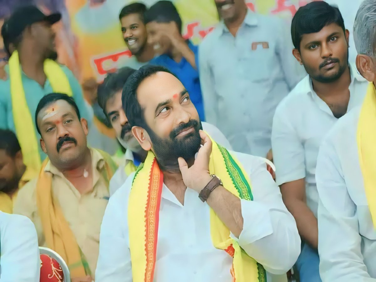 Palnadu: #TDP last win in Macharla 1999 Julakanti Durgamba Rasi pettuko Malli 2024 Julakanti Brahmananda Reddy 🔥🤙 Uchapoyinchavu Babai @iam_Julakanti 🦁 #TDPWillBeBack #APElections2024