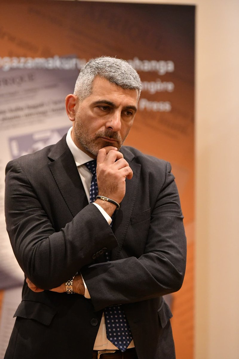 ICRC_rw's tweet image. On his visit to #Rwanda, @PYoussefICRC paid tribute to the victims of the 1994 #Genocide against the Tutsi @Kigali_Memorial.
« Nations should learn from the grave mistakes that took the lives of over 1M Tutsis in Rwanda, to never happen again», said @PYoussefICRC .
#Kwibuka30