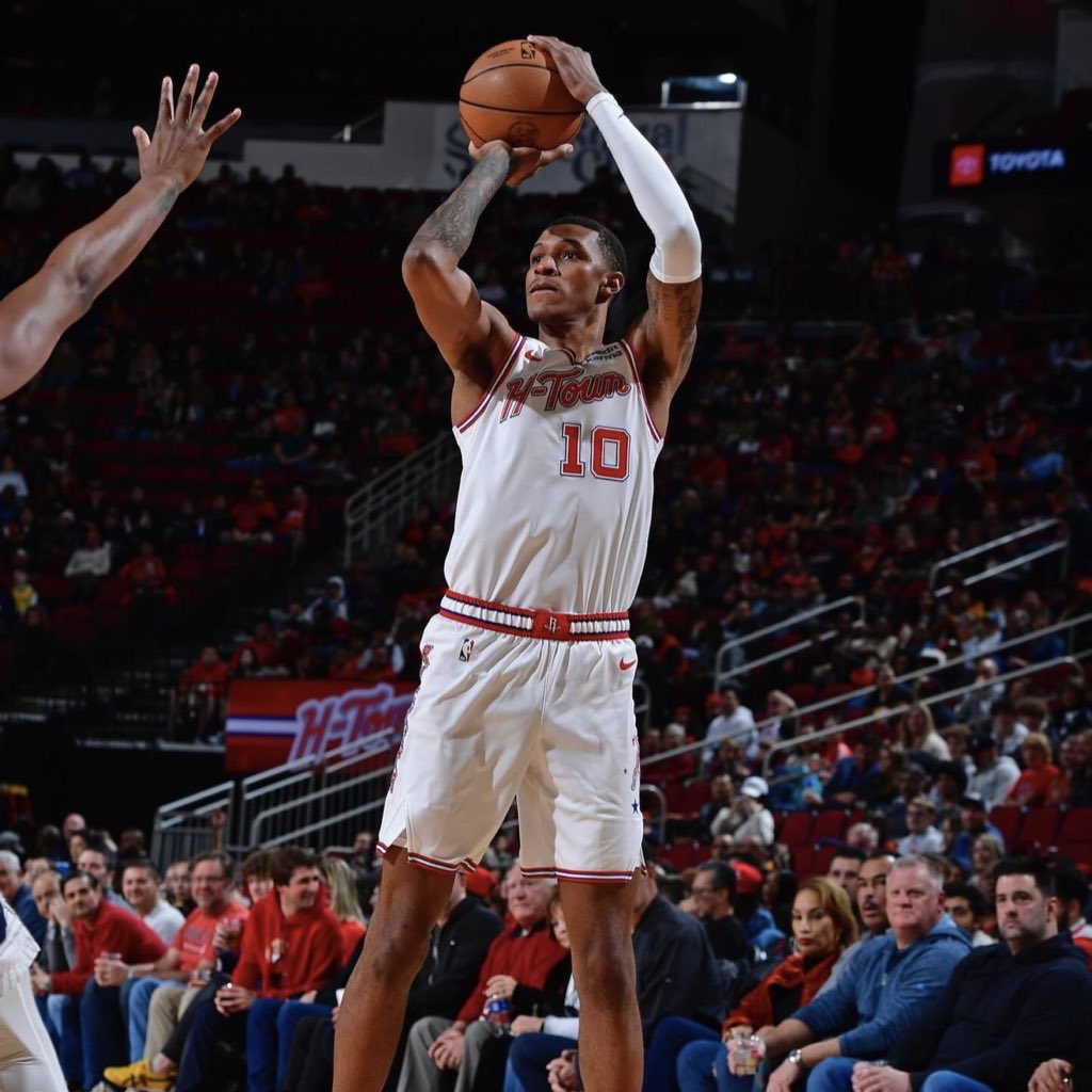 BradeauxNBA's tweet photo. Happy 21st birthday to Jabari Smith Jr!

This year became the youngest player in #NBA history to record:

1,500 PTS
1,000 REB
200 3PM
100 BLK https://t.co/O2URiMMbKp