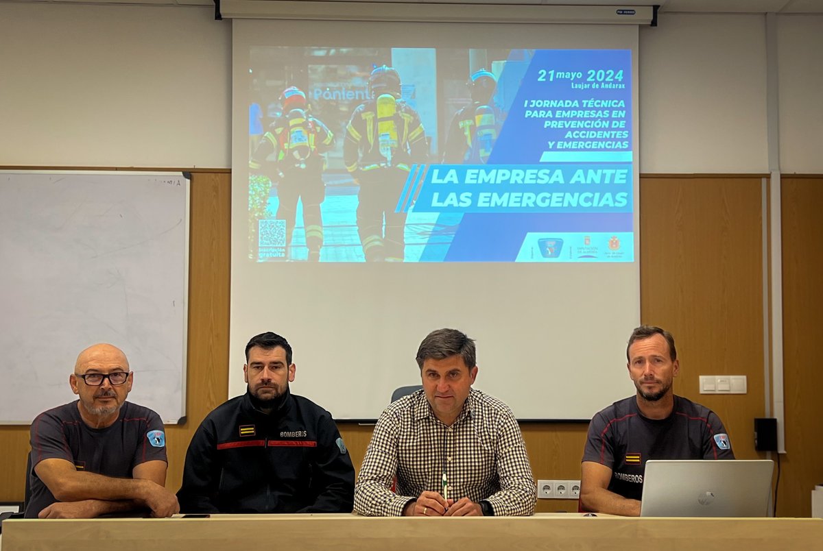 bomberosponient's tweet photo. Presentadas las I Jornadas Técnicas para Empresas en Prevención de Accidentes y Emergencias en la Alpujarra Almeriense
📝Inscripción gratuita: https://t.co/qg1Hn1X5kE
#bomberosdelponiente #prevencionderiesgos #bomberos  @dipalme_almeria @PCLaujar https://t.co/FwR1XDxsoU