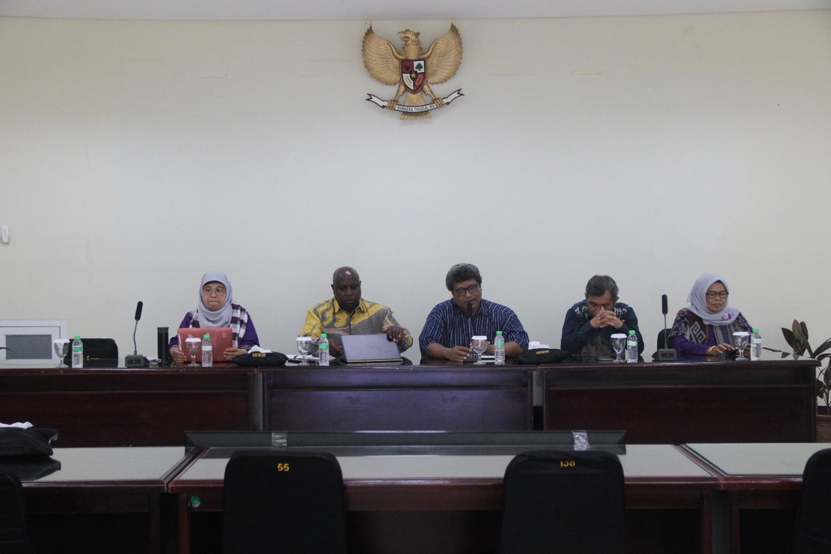 FaithtoActionet's tweet photo. Ahead of the official opening of the Global Conference on Women Rights in Islam, Our Executive Director Peter Munene today joined Deputy Chancellor @unisa_yogya  Taufiqurrahman to highlight the key conversations set to take place this week as over 200 delegates convene.... https://t.co/sVEU1OnZQc