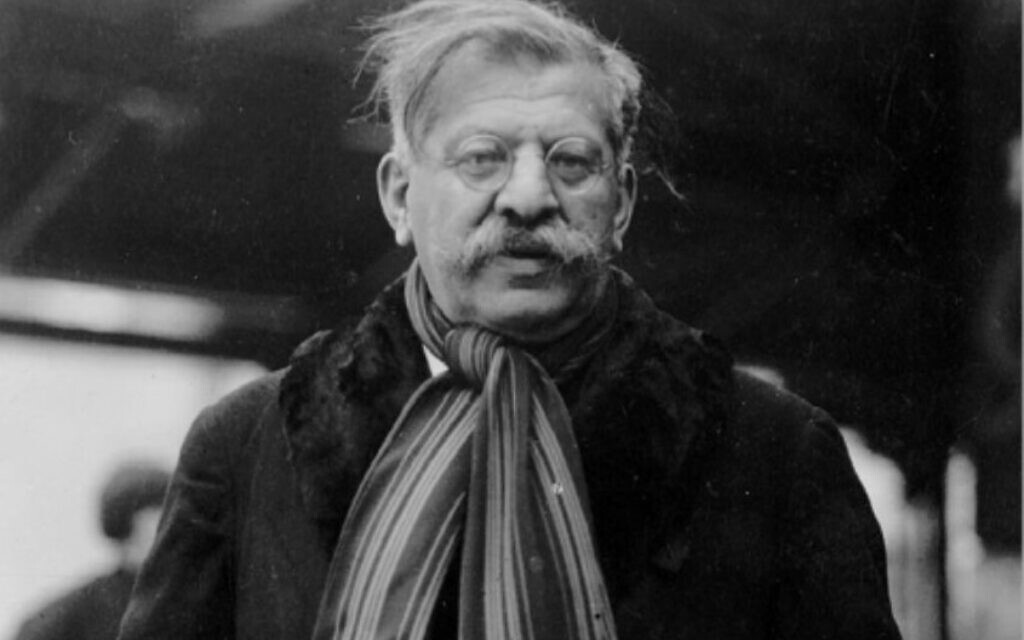 German physician, sexologist and champion of homosexual and transgender rights, Magnus Hirschfeld, died in exile in France on May 14, 1935. He was the founder and leader of the Scientific-Humanitarian Committee and the Institute for Sexual Research. #OTD #Germany #TransRights