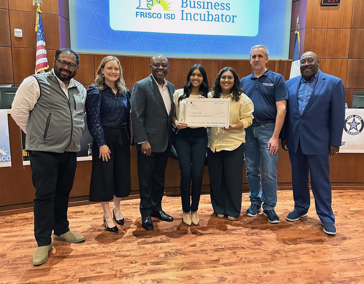 Student entrepreneurs recently pitched their business ideas to community investors during the Business Incubator Pitch Night. Learn more and see which businesses were funded: ow.ly/oc8P50RzTx1