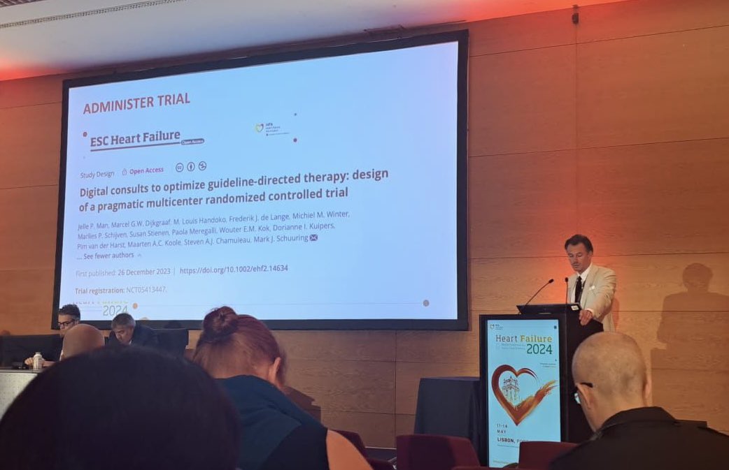 Interesting State of the Art session with an active discussion on #remotemonitoring, #eHealth, and #AI with @WilfriedMullens Teresa Castiello and @mjschuuring chaired by @HillLoreena and Magnus Thorsten Jensen. Where do we stand and what to expect? #HeartFailure2024