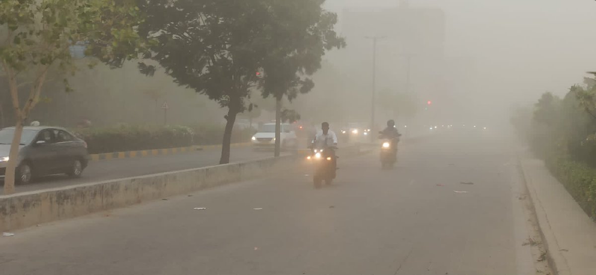 Dust storm in parts of #Ahmedabad #weather