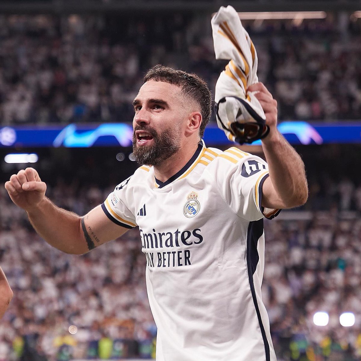 Dani Carvajal is having his best season EVER in terms of numbers - 5 goals, 5 assists so far in 38 games in all competitions.

Like fine wine. 🍷🪄