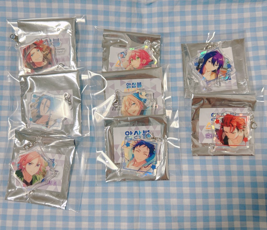 【交換/譲渡】あんスタ 韓国 カフェ アクリルキーホルダー

【譲】燐音、HiMERU、こはく、英智、桃李、弓弦、颯馬、紅郎

【求】ニキ または 1760円+送料

譲渡の場合は纏めて優先致します。
宜しくお願い致します。