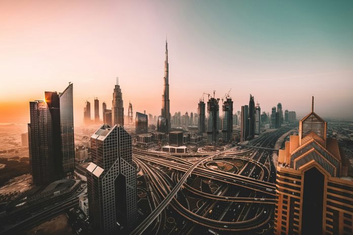 Dubai Again... 'United Fintech' Expands in UAE‼️

🏢 New office in Dubai International Financial Centre (DIFC) is a strategic move

🌍 Expansion aims to offer transformative solutions and support financial institutions

🤝 Office head Rasmus Bagger: We aim to expand our client