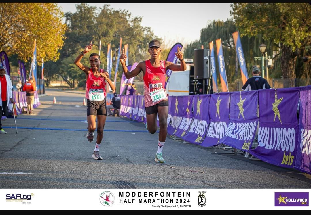 The future is super bright🚀 Congratulations to our @runalexac junior development, Kamogelo & Marothi who won the 5km race at @inkamanaac Modderfontein Half Marathon. What an incredible progress! #RunAlexJuniors #ModderfonteinHalfMarathon
