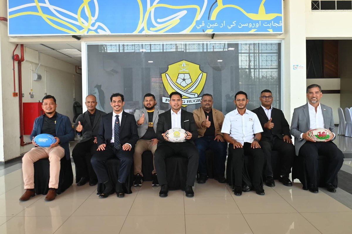 Pahang Rugby rasmikan pejabat baharu mereka di Stadium Darul Makmur, Kuantan. Pahang juga umumkan perlawanan antarabangsa antara Pahang B21 dengan @RFCMerthyr B21 dari Wales 🏴󠁧󠁢󠁷󠁬󠁳󠁿 di Stadium Darul Makmur, 30 Mei nanti