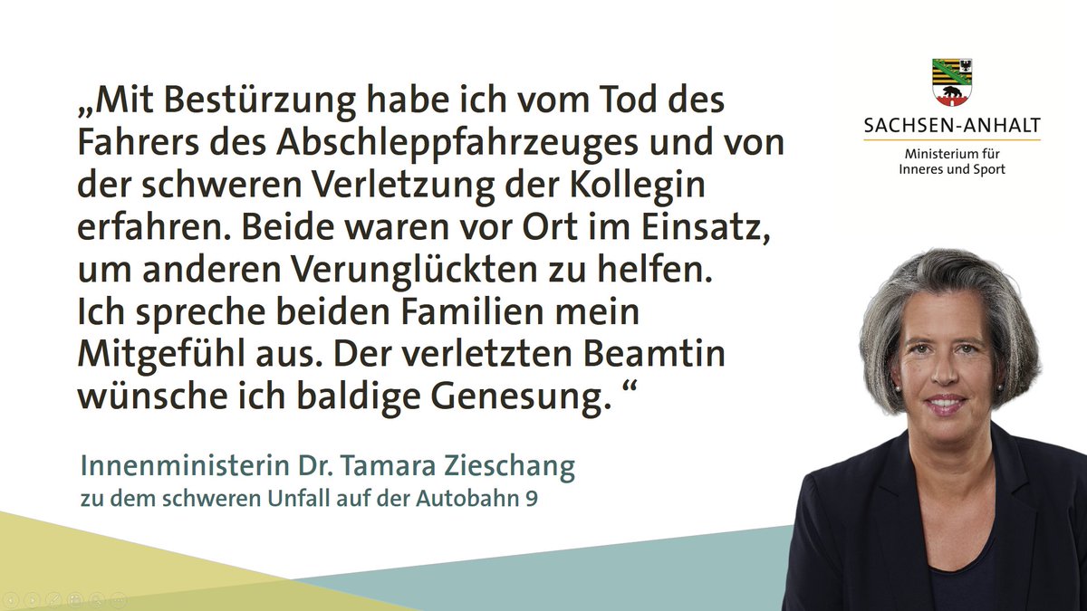 Bei einem schweren Unfall an einer abgesicherten Verkehrsunfallstelle auf der Autobahn 9 erlag ein Fahrer eines Abschleppfahrzeuges noch vor Ort seinen Verletzungen. Eine Polizeibeamtin wurde schwer verletzt. Mehr Informationen: lsaurl.de/KzmtHE