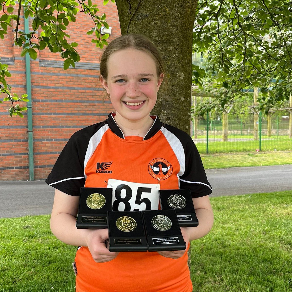 HighfieldLA's tweet photo. This weekend Nevaeh participated in the Lancashire Athletics Championships 2024 and look how she shone!
💫U13 Javelin Silver Medalist
💫U13 Discus Silver Medalist 
💫U13 Shot Put Gold Medalist and County Champion 
💫U13 Hammer Gold Medalist and County Champion
What a star! https://t.co/vGM41EdRqL