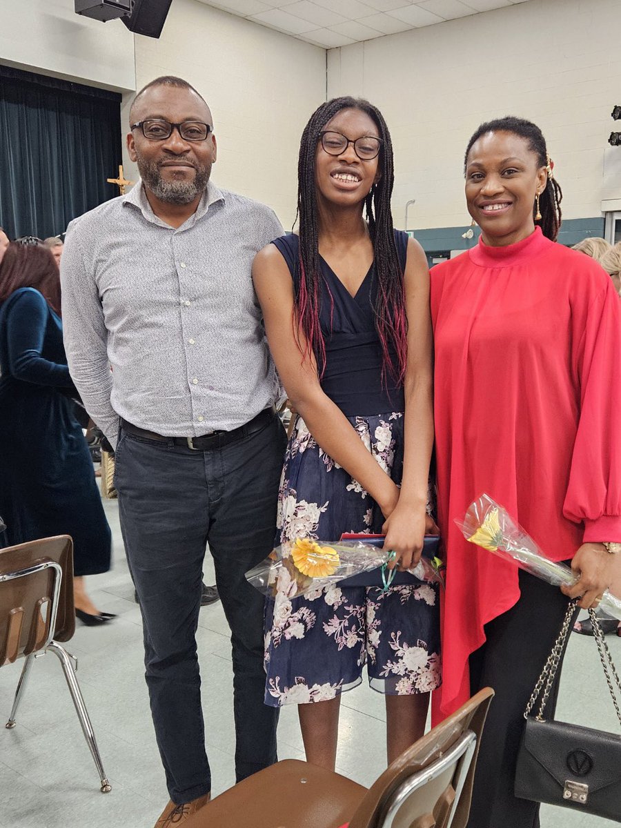 shcsparis's tweet photo. Congrats to our winner of the Catholic Leadership Award. Kosi is a shining example of our faith and a daily testament to the Catholic Graduate expectations. Congratulations! https://t.co/ipbWIx6f5x