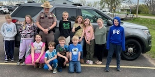 2nd Grade welcomed Trooper Samantha Pulse to our classroom.  She spoke to students about the importance of wearing seatbelts.  She also showed them all the equipment she uses with her job.  The students learned a lot and were very thankful!