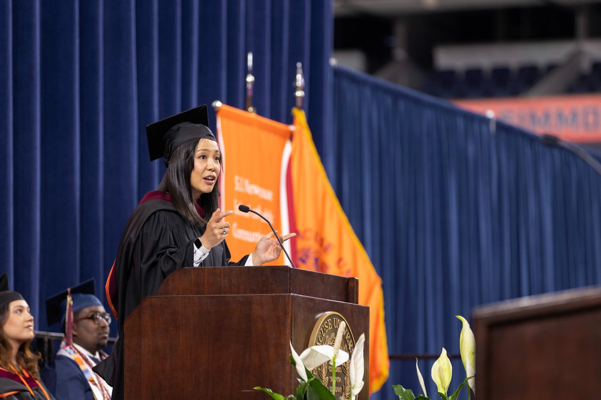 .@Weijia Jiang urged the @NewhouseSU class of 2024 to stay curious: “A journalist without questions is a surgeon without a scalpel. They are our most powerful tools.” Watch her full convocation address: bit.ly/4bDAiK5