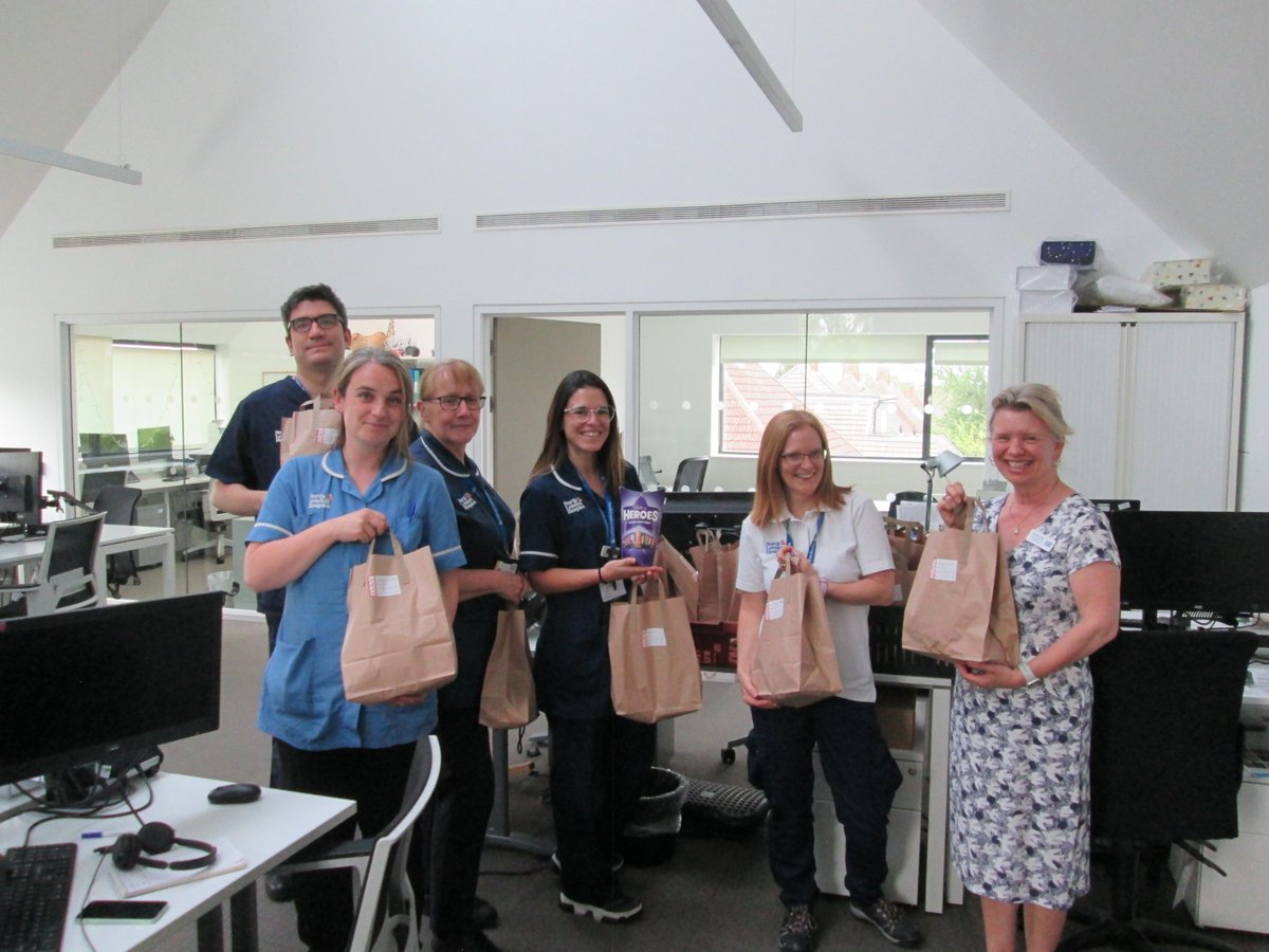 Happy International Nurses Day to all the incredible nurses at North London Hospice. Today, we celebrated our hardworking nurses with a special delivery of delicious pastries and fresh fruit. Thank you to all our nurses for their kindness, compassion, and dedication every day.