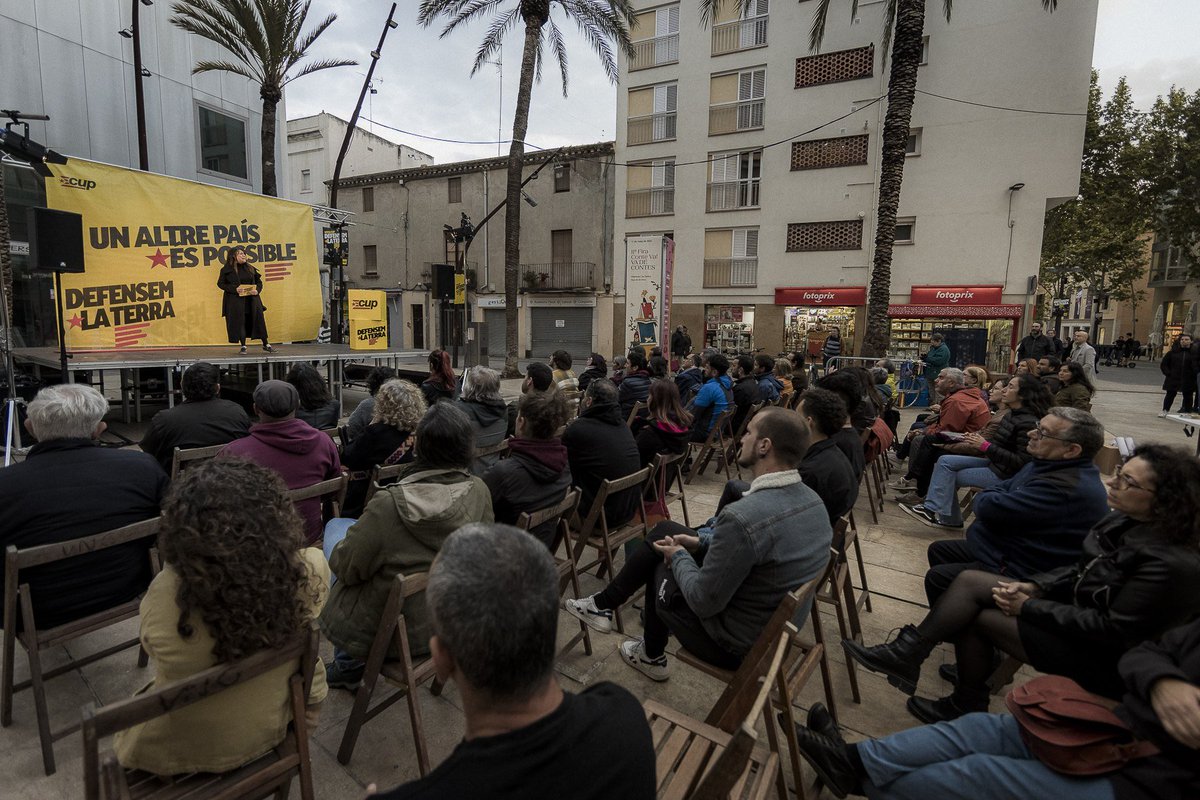 🚩En aquest dilluns de ressaca electoral, de resultats objectivament dolents per a nosaltres i pel conjunt del país, cal donar les gràcies a tothom que s'ha currat la campanya. Sovint no és feina agraïda, però la diligència i convicció dels nostres ens omple d'orgull. ✊✊✊