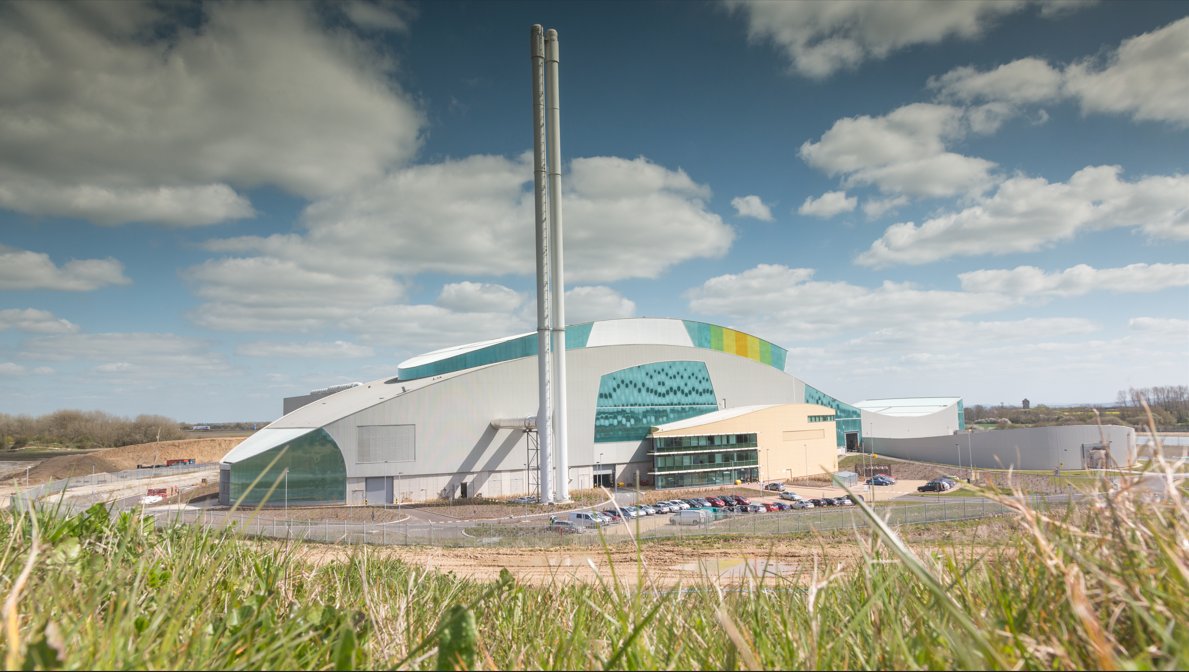 Come along and see for yourself how your non-recyclable waste produces enough energy to power approximately 60,000 homes in Oxfordshire. Book your free visit viridor.co.uk/book-a-visit/