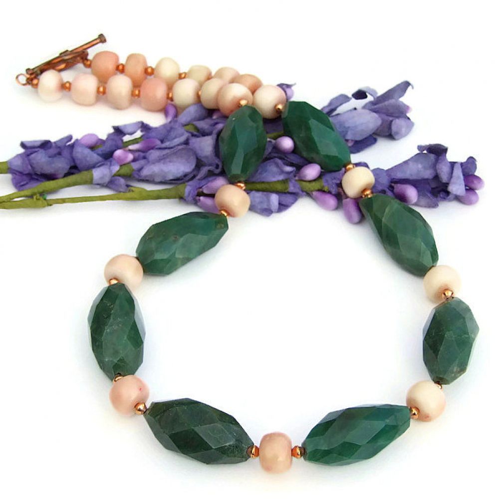 Gorgeous handmade faceted green aventurine & peach coral necklace w/ copper: wonderful gemstone jewelry to wear all spring & summer long! bit.ly/GardenPartySD via @ShadowDogDesign #ccmtt #ShopSmall #GemstoneNecklace